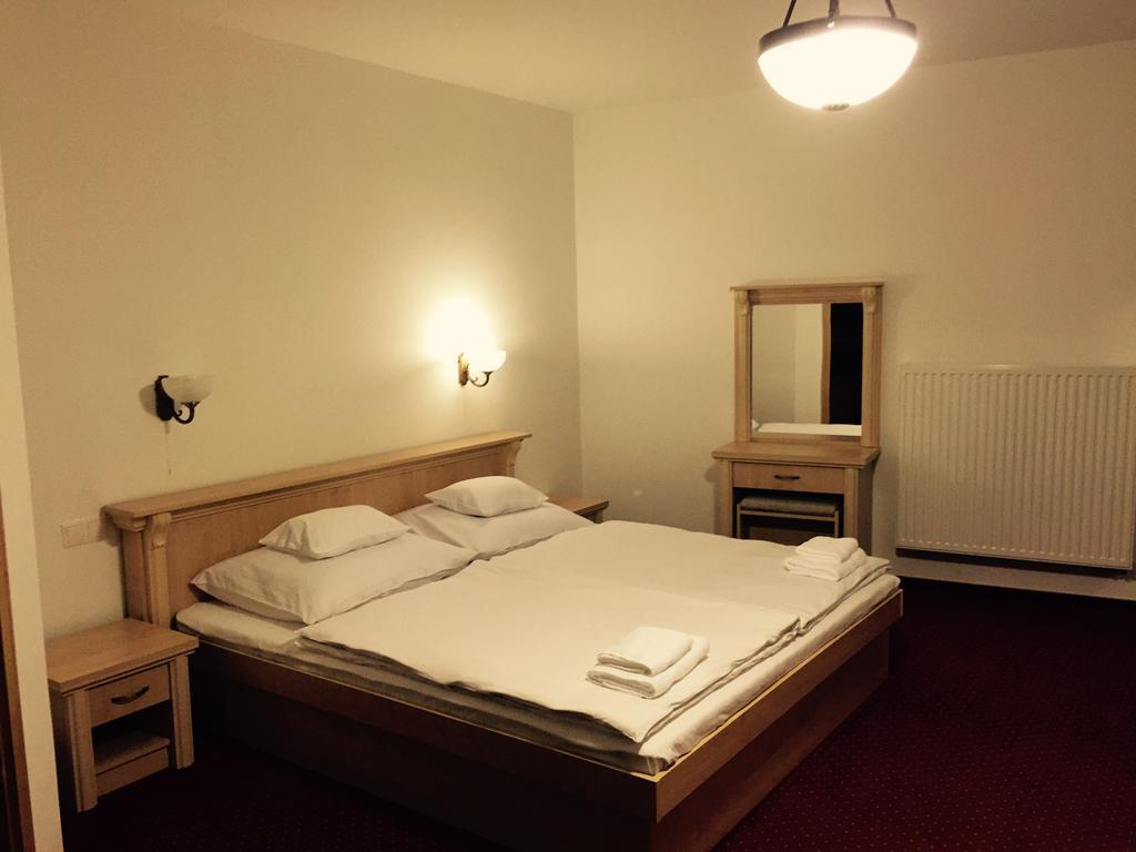 Zempleni Pitvaros Piheno Telkibánya Quarto foto