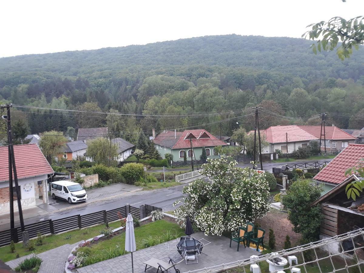 Zempleni Pitvaros Piheno Telkibánya Exterior foto
